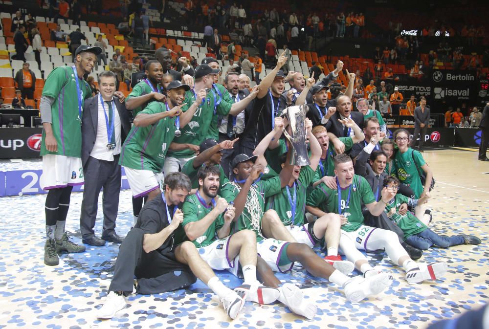 El Unicaja, campeón de la EuroCup tras vencer al Valencia