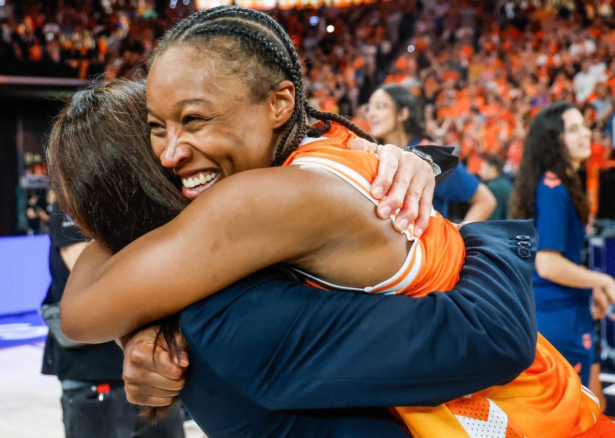 Valencia VLC SPD baloncesto segundo partido de la Final de la Liga Endesa F entre el Valencia Basket y el Casademont Zaragoza en el que el Valencia Basket se ha proclamado campeón de Liga