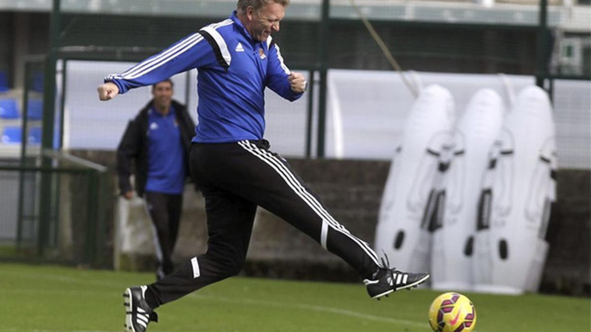 El escocés David Moyes quiere ser el primer técnico debutante con victoria de la Liga, una vez iniciada la competición