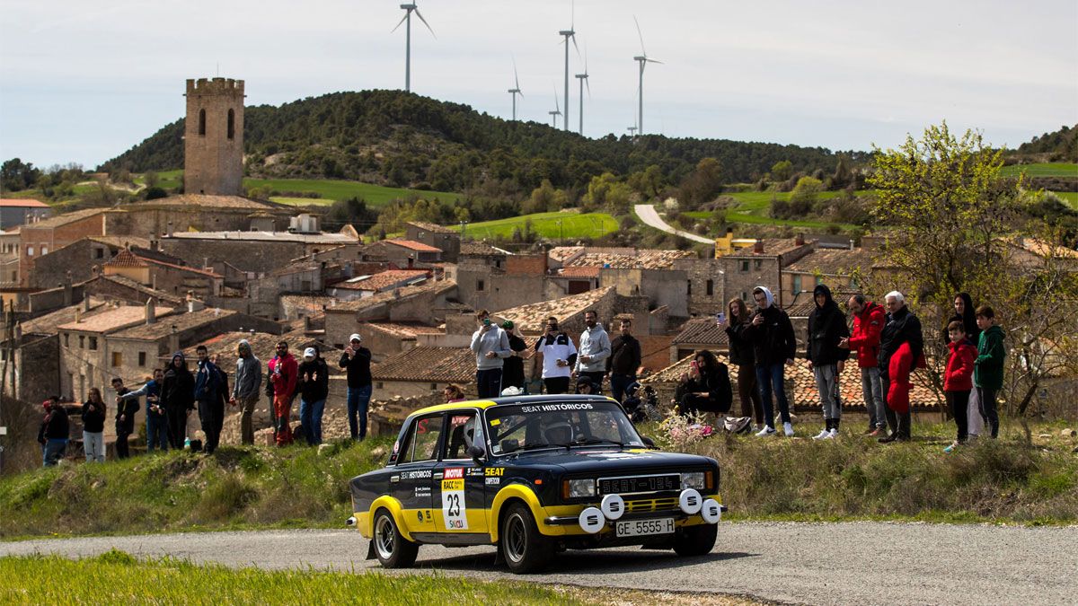 Josep Maria Bardolet - Carles Jiménez (Seat 124 Especial 2000), ganadores 6º Rally Catalunya Històric