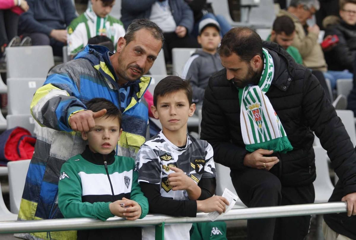 La Afición cordobesista se vuelca con el equipo