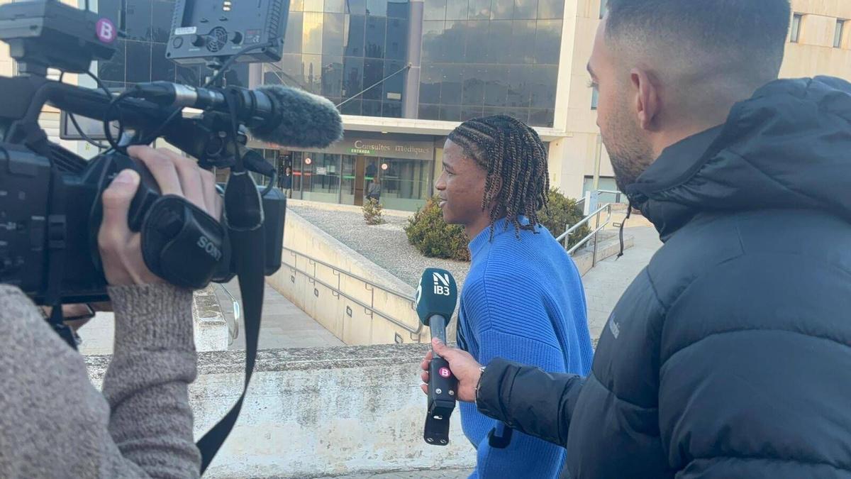 Justin Kalumba, tras pasar el reconocimiento médico