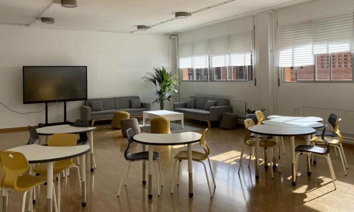 Les Smart Classroom: les noves aules de Viladecans «on s’aprèn de manera diferent» Les Smart Classroom: les noves aules de Viladecans «on s’aprèn de manera diferent»