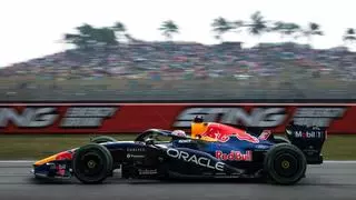 Verstappen se reencuentra con la victoria en Sepang, con gesta de Alonso