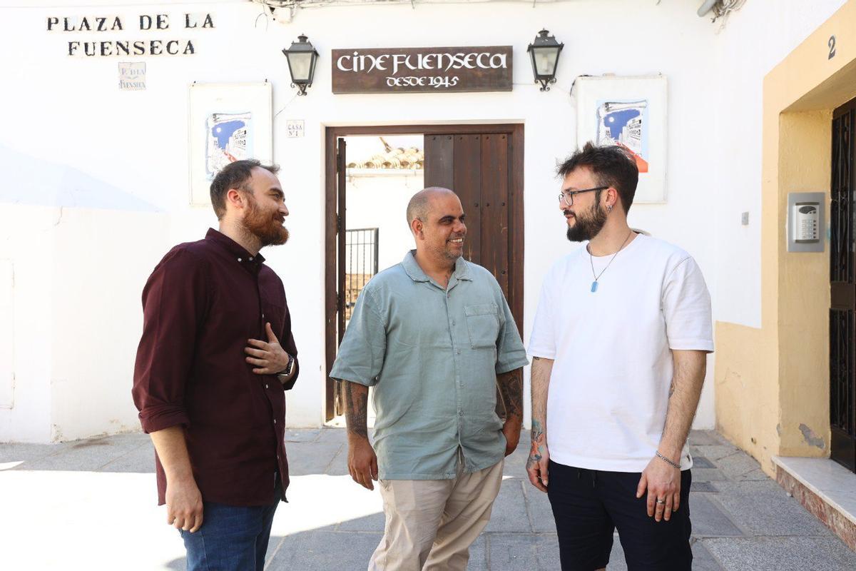 Daniel García, Antonio Amil y Ángel Cañuelo, en el cine Fuenseca.