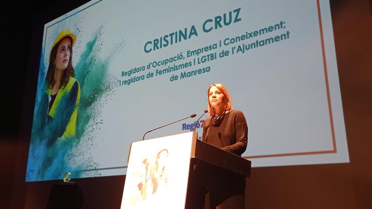 Cristina Cruz fent el parlament de benvinguda a l&#039;eWoman 2021