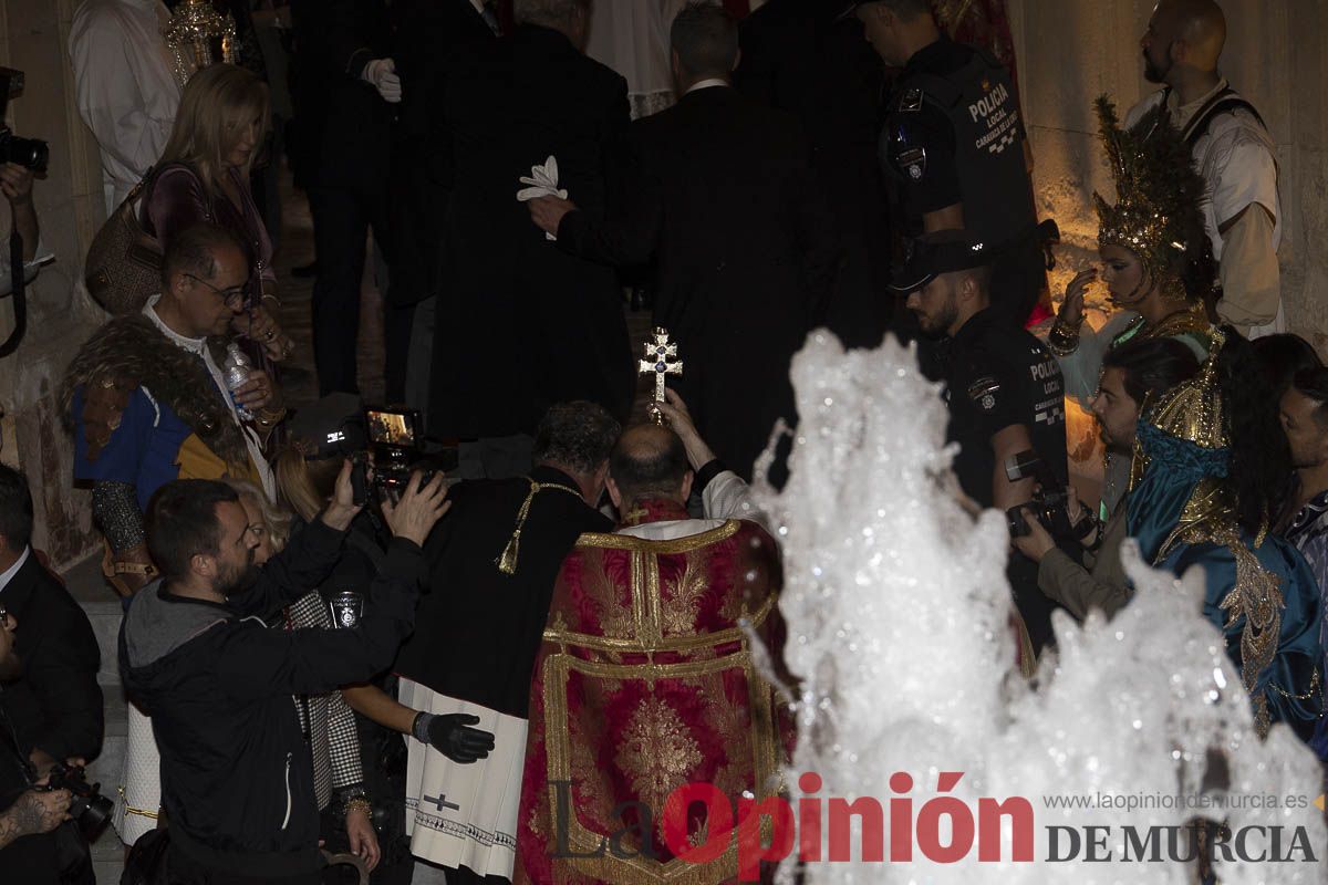 Fiestas de Caravaca | Procesión de día 3 de mayo (Procesión, parlamento y baño)