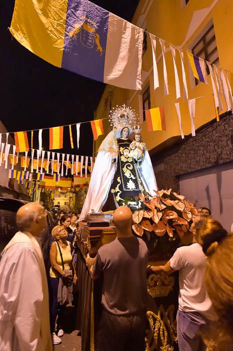 Rosario de la Aurora, desde la Iglesia del ...