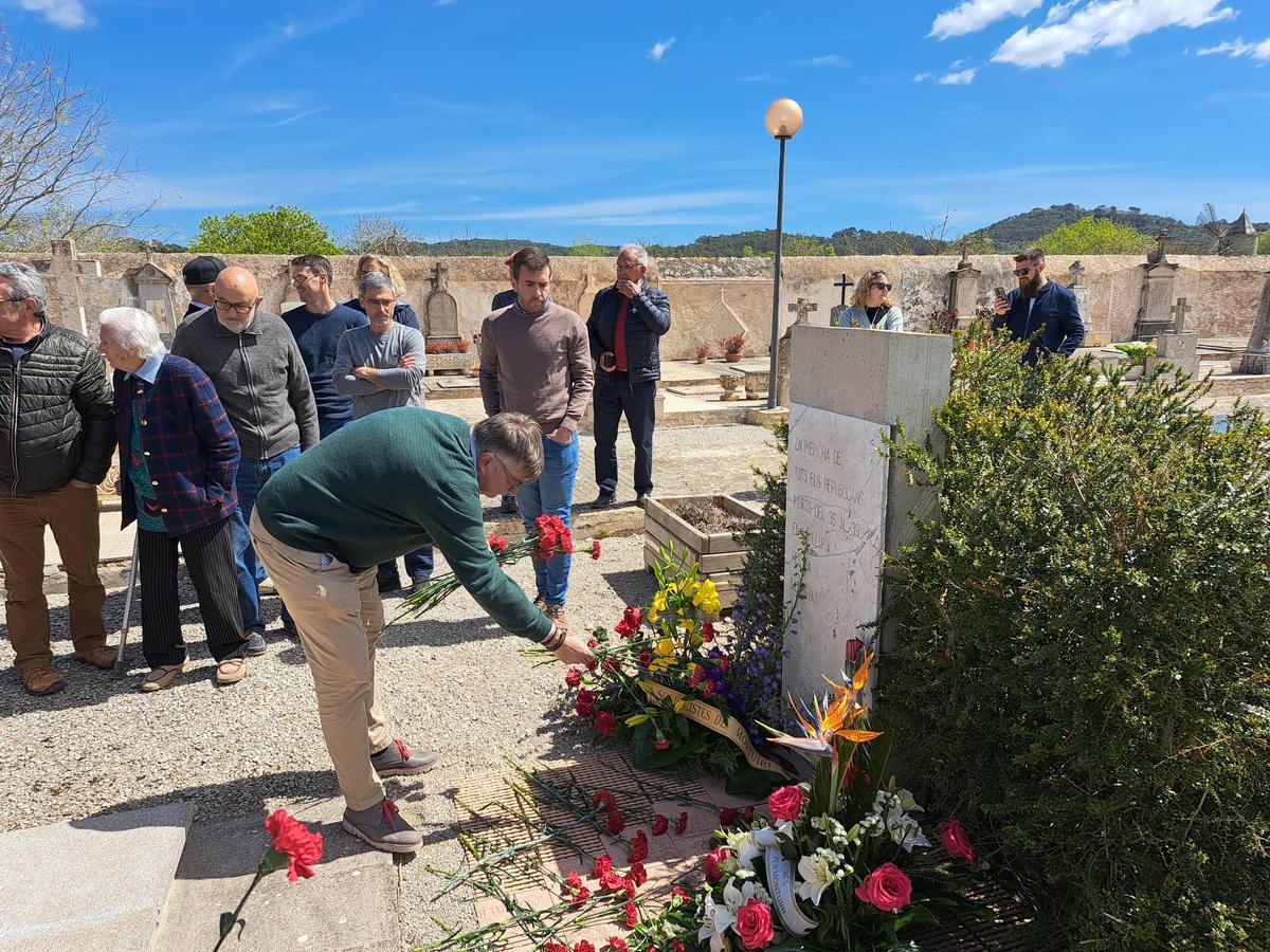 Montuïri rinde homenaje a los republicados represaliados