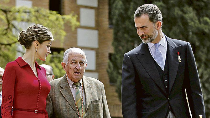 Juan Goytisolo, ayer, con los Reyes.