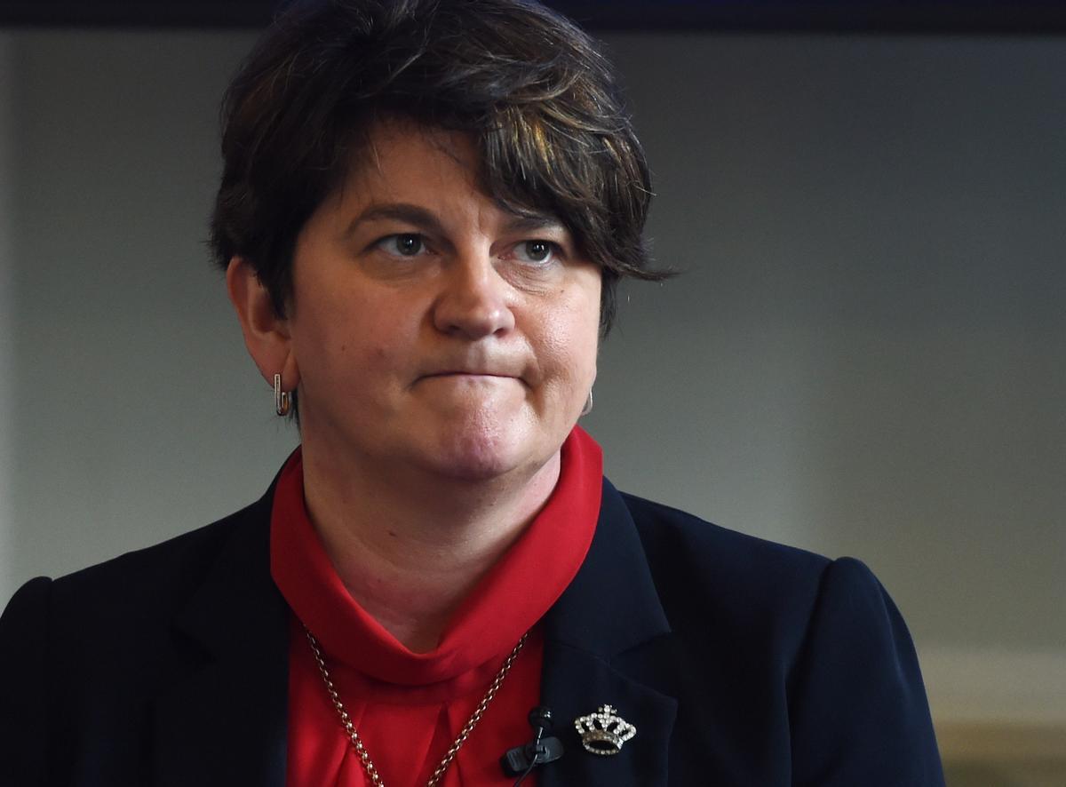 La ministra principal per a Irlanda del Nord anuncia la seva dimissió La ministra principal per a Irlanda del Nord anuncia la seva dimissió