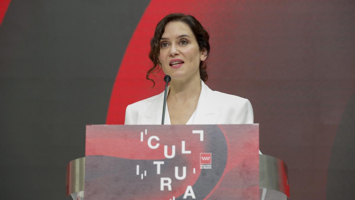 Ayuso a Mónica García: "Le tiene que pedir usted perdón al vicepresidente Ossorio"