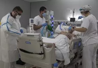 Un muerto y más de 1.000 nuevos casos de coronavirus en 24 horas