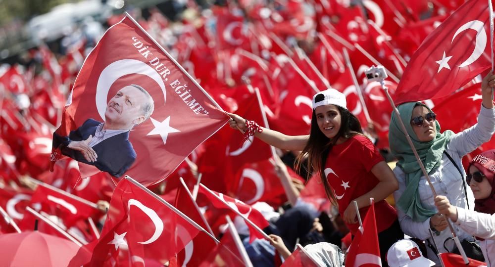 Multitudinario mitin a favor de Erdogan