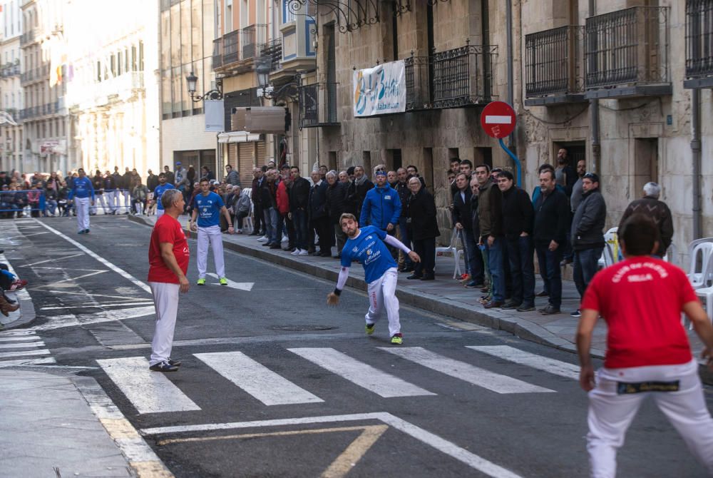 La pilota vuelve al centro de Alicante