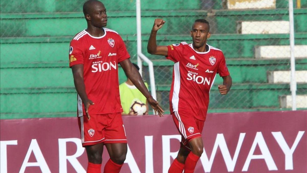 Royal Pari, de la mano de Thiago Ribeiro, consiguió clasificar a la segunda fase de la Copa Sudamericana