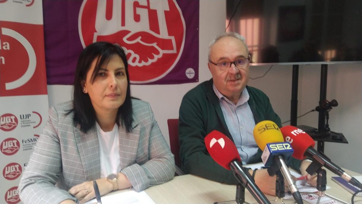 Marta Martín y Ángel de Carmen, en UGT