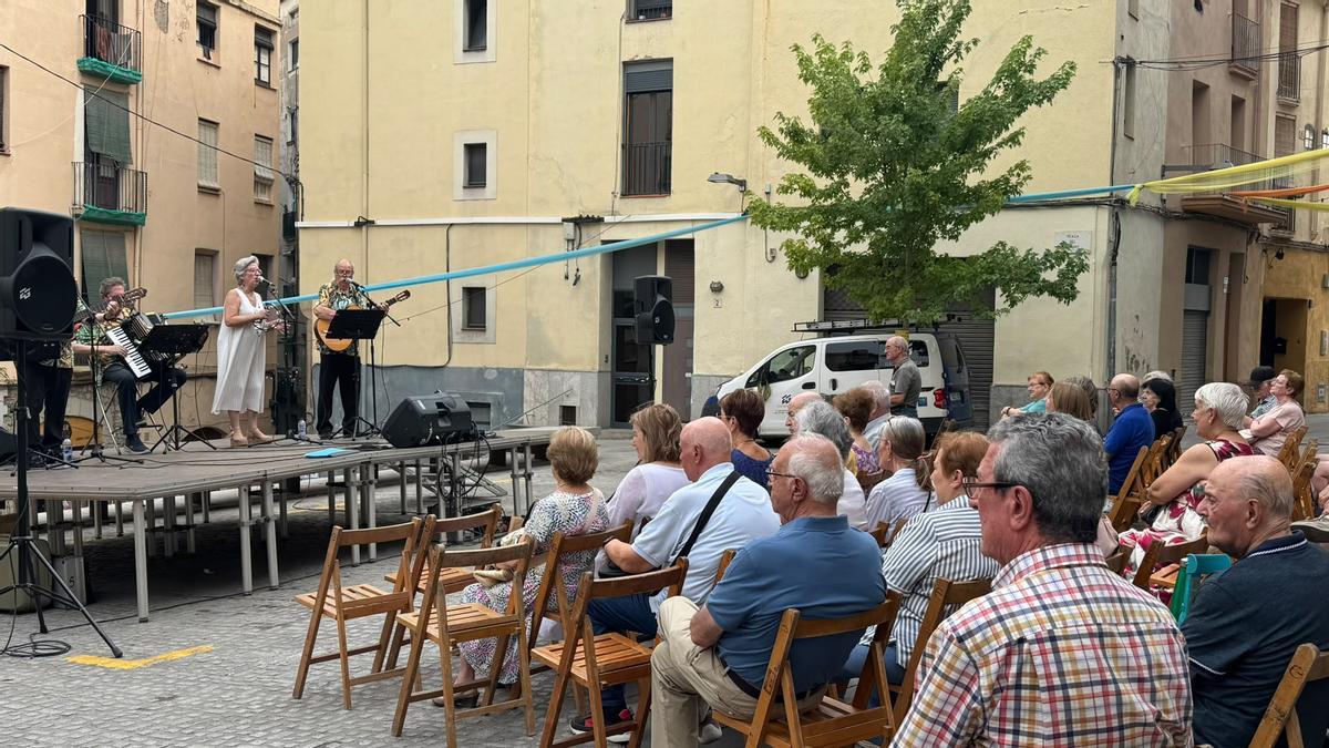 La cantada d'havaneres de Sa Parranda a la plaça del Carme, aquest dijous