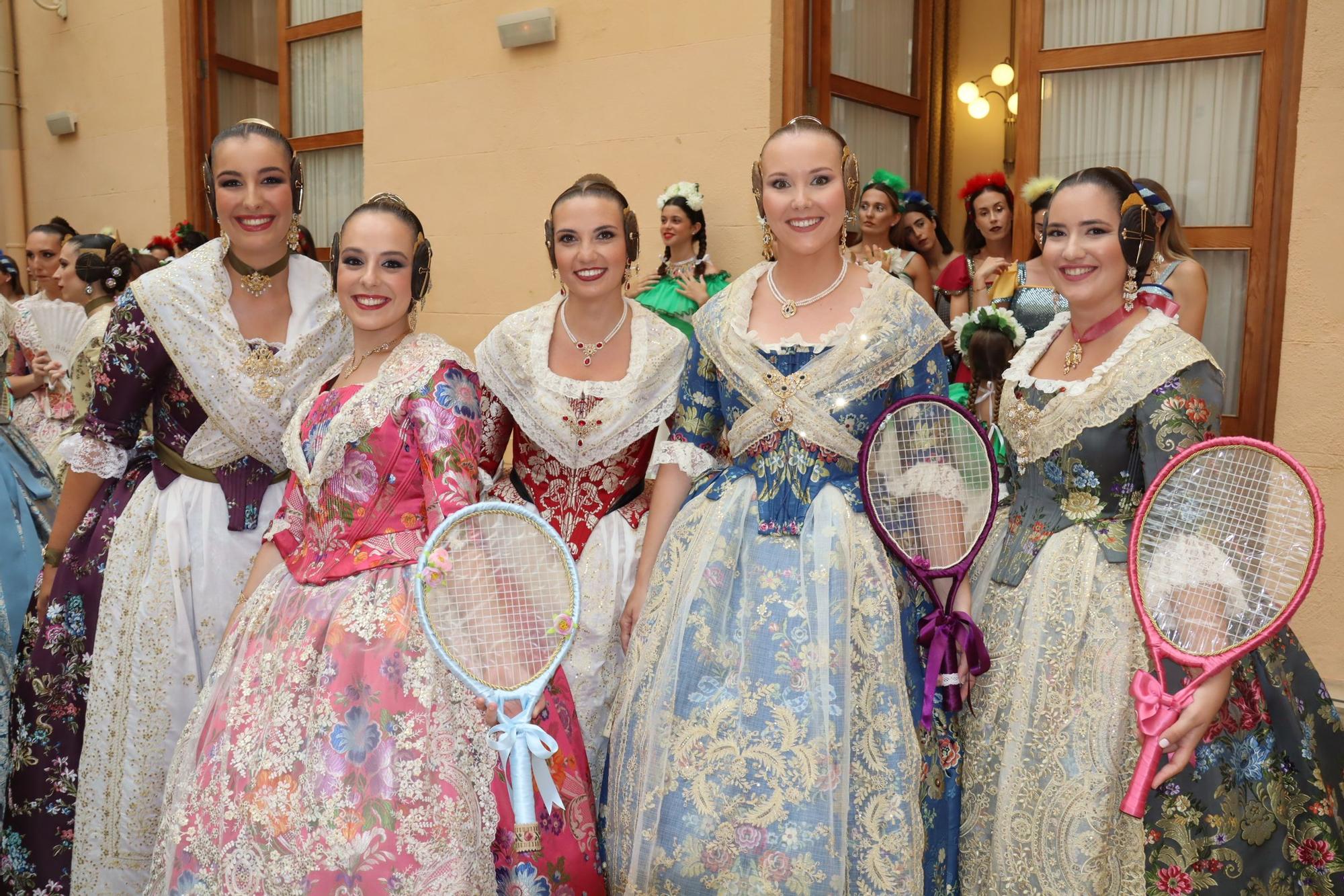 La Batalla de Flores de las candidatas a Falleras Mayores de València