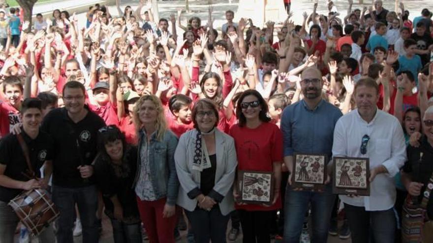 Sexto encuentro de danzas populares escolares