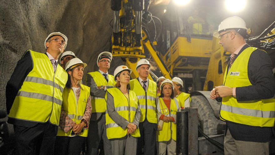 Ana Pastor, en el túnel de A Canda // EFE