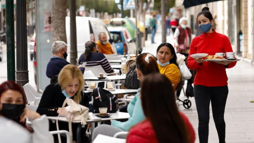 La OMS advierte a España del peligro de suavizar restricciones muy rápido