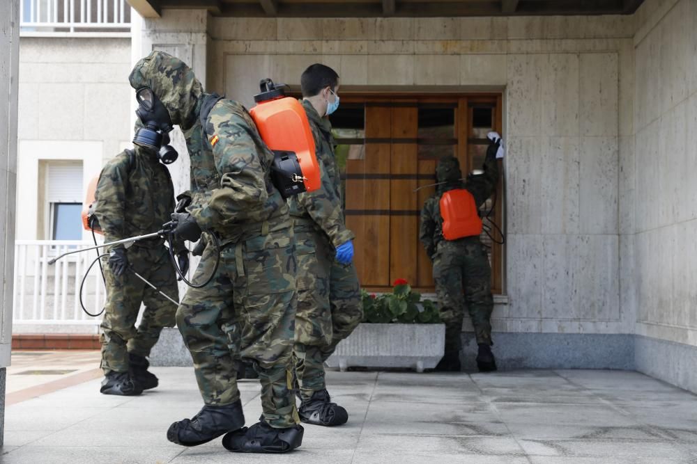 Desinfección de la residencia de ancianos de Santa Teresa en Avilés