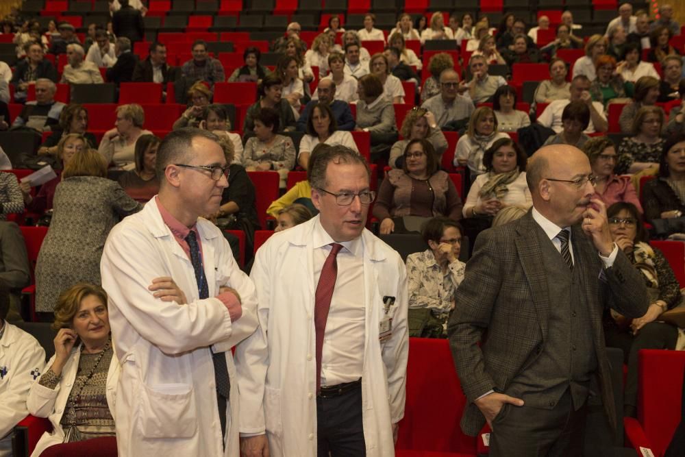 Despedida de los médicos jubilados del HUCA