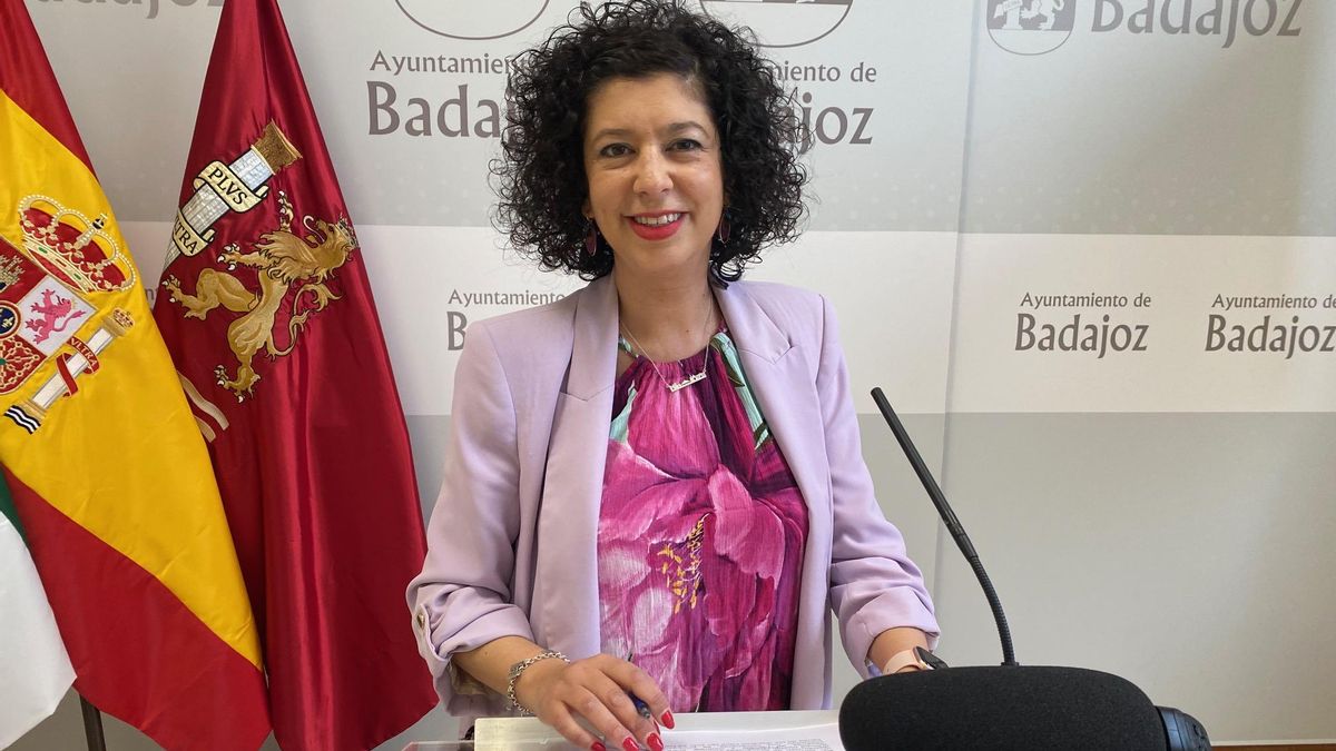 La portavoz municipal socialista, Silvia González.
