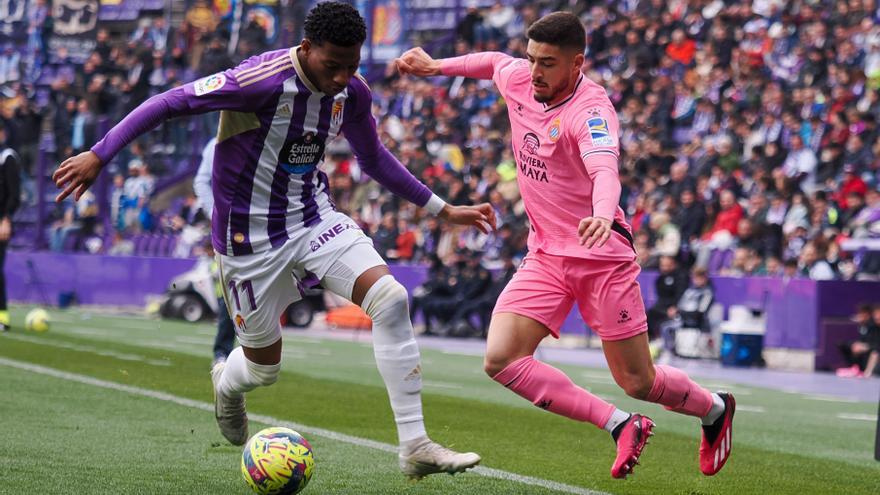 Resumen, goles y highlights del Valladolid 2 - 1 Espanyol de la jornada 24 de LaLiga Santander