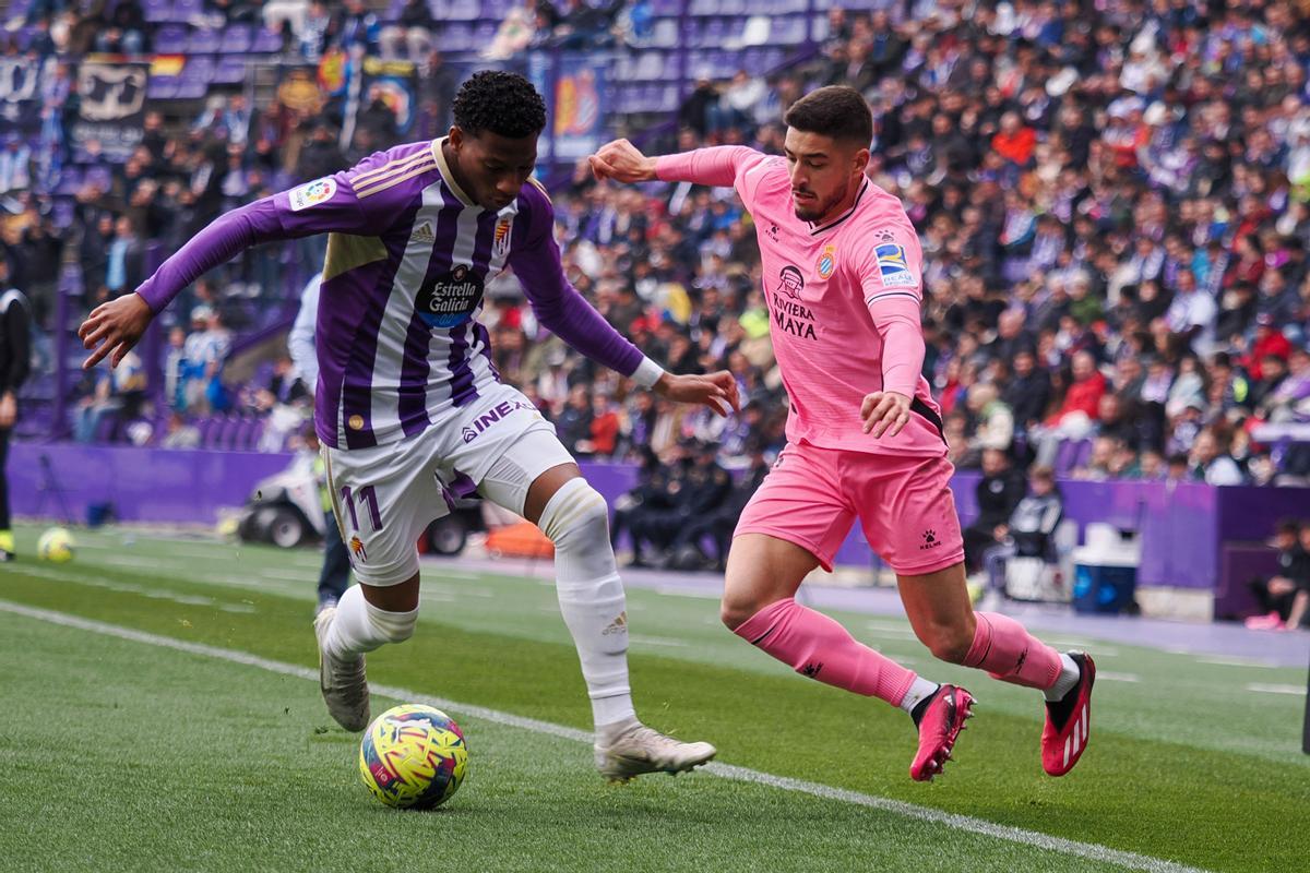 Resumen, goles y highlights del Valladolid 2 - 1 Espanyol de la jornada 24 de LaLiga Santander