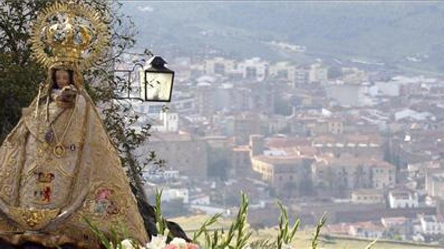 Sin Virgen de la Montaña, sin Feria de Mayo, sin quema del dragón y sin bodas