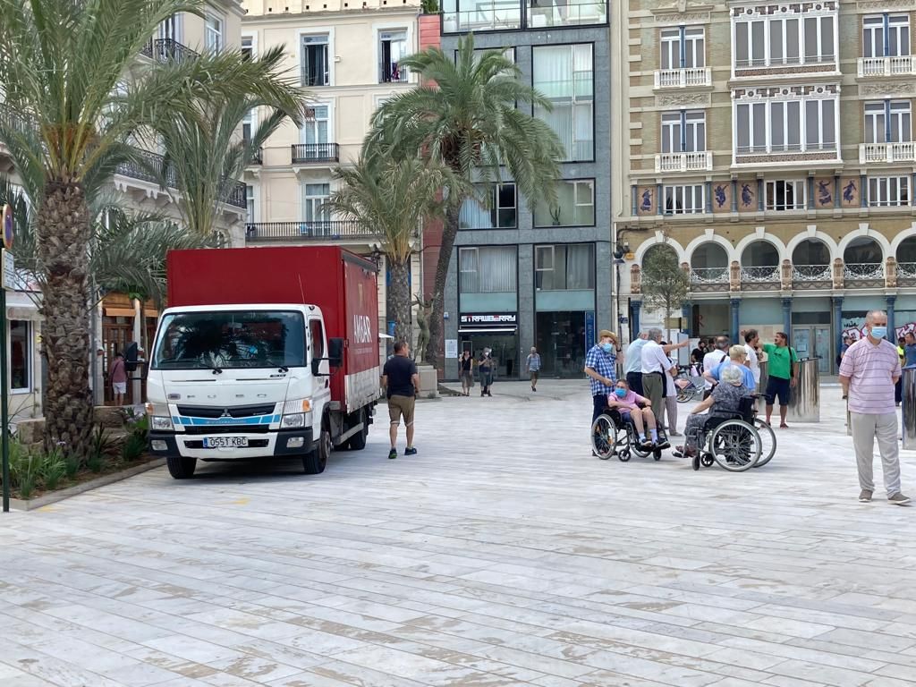 La Plaza de la Reina estrena nuevo aparcamiento subterráneo