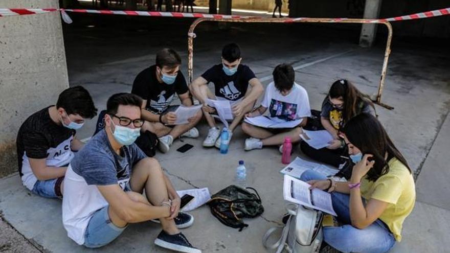 Matemáticas y Física igualan a Medicina en las preferencias del alumnado de la UEx