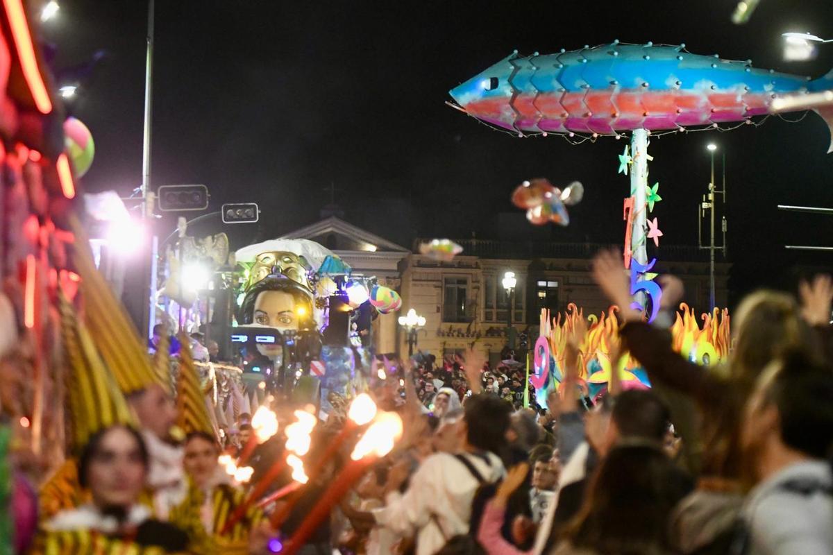 Las mejores imágenes del desfile del Entierro de la Sardina
