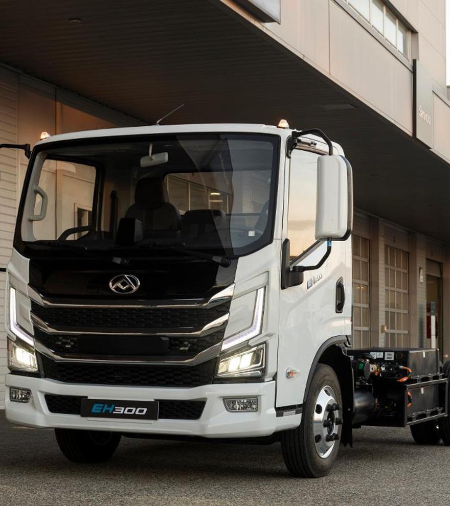 Maxus amplía su gama en España con el nuevo EH300, un camión eléctrico ligero