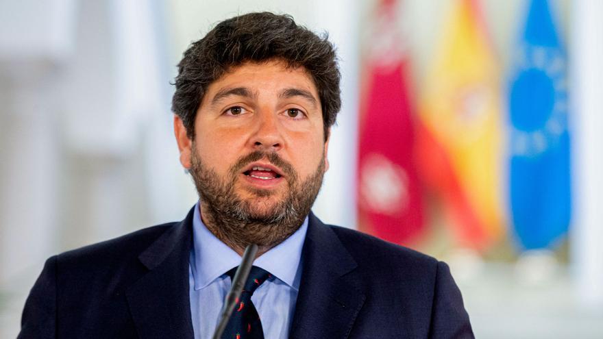 El Gobierno de Murcia pide ayudas directas y riegos de socorro al Consejo de Ministros