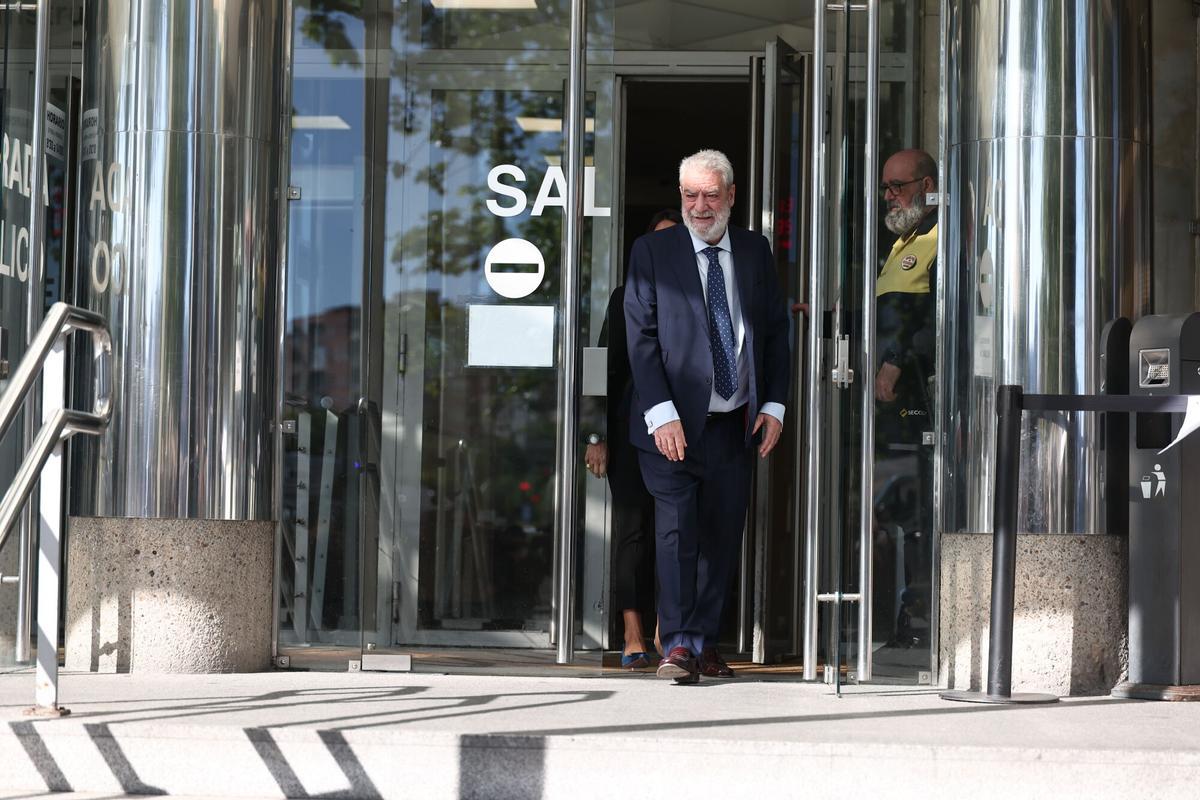 El jefe de Gabinete de Ayuso, Miguel Angel Rodríguez, a su salida de los Juzgados de Plaza Castilla
