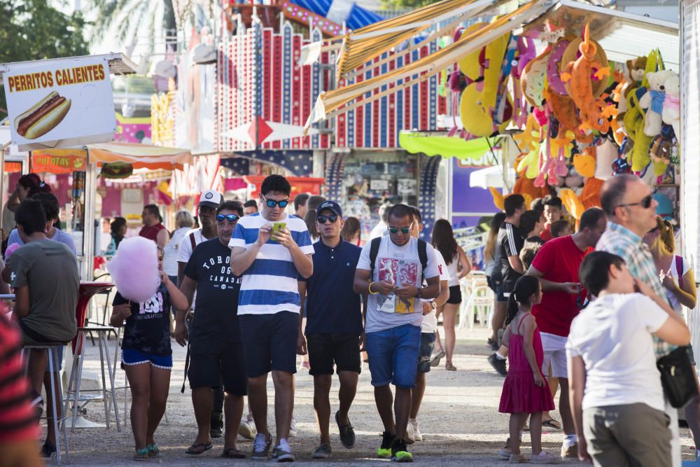 Feria de atracciones en el Jardín del Turia