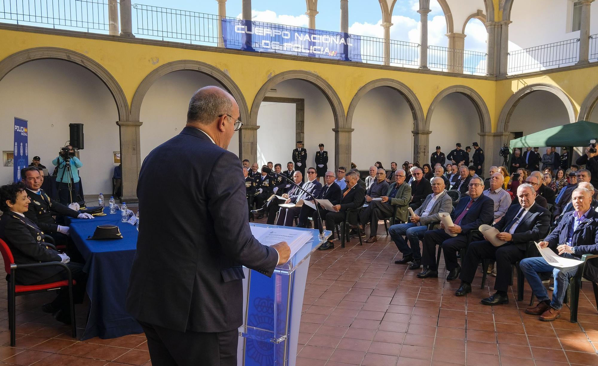 La Policía Nacional celebra el 199 aniversario de la creación del cuerpo