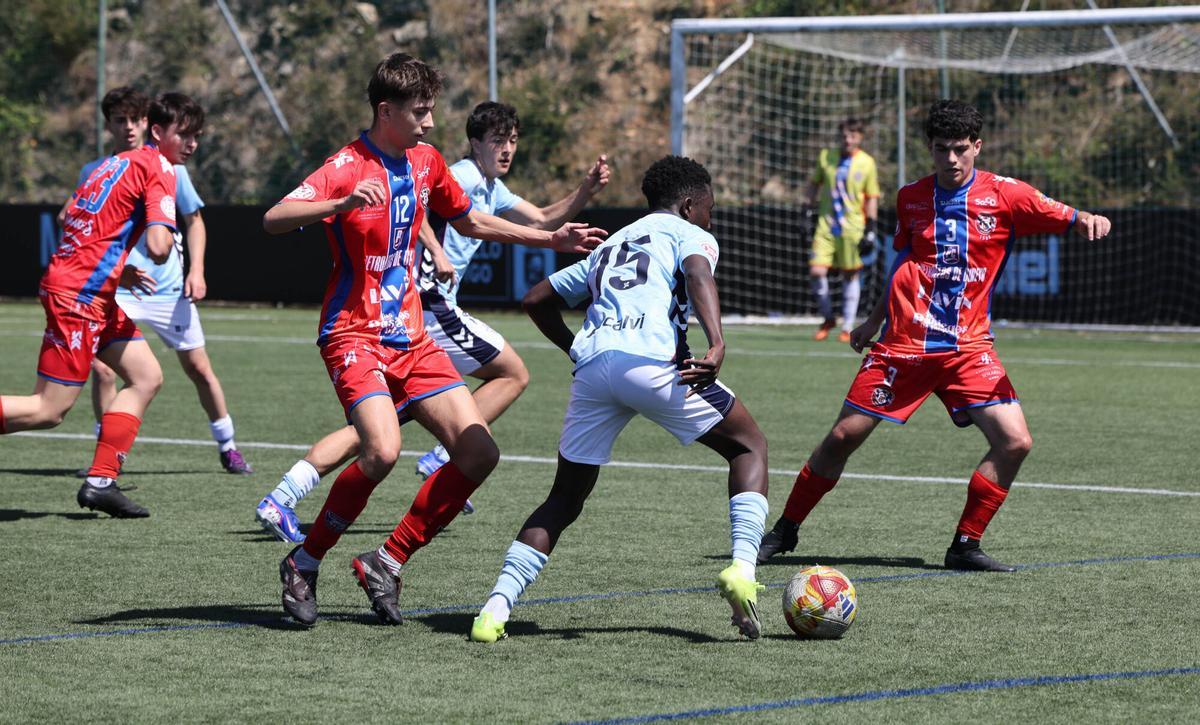 Vigo, A Madroa. Partido del Celta Juvenil y celebración Vigo, A Madroa. Partido del Celta Juvenil y celebración