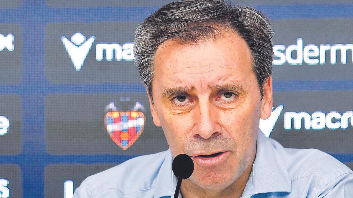 Felipe Miñambres evaluó la actualidad del Levante