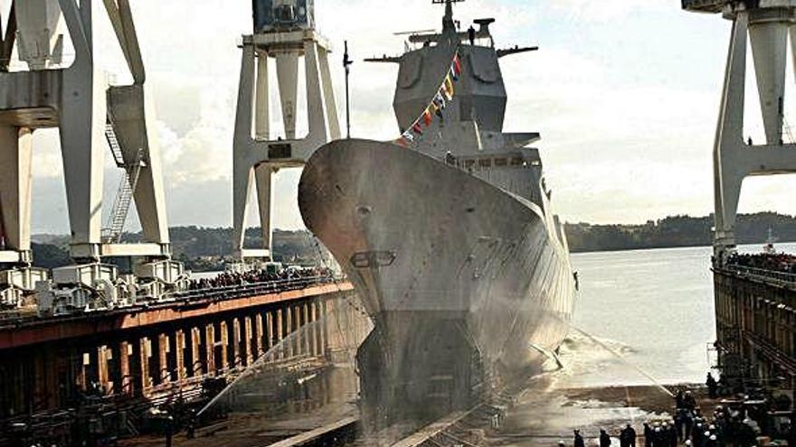 Botadura en noviembre de 2007 en Ferrol de la fragata siniestrada.