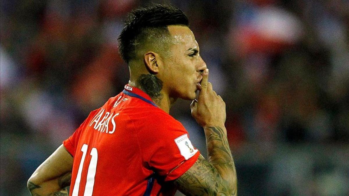 Eduardo Vargas podría ser tomado en cuenta por Reinaldo Rueda para los próximos amistosos