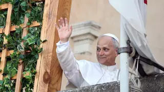 León XIV invita a Ucrania y a Rusia a negociar la paz en el Vaticano