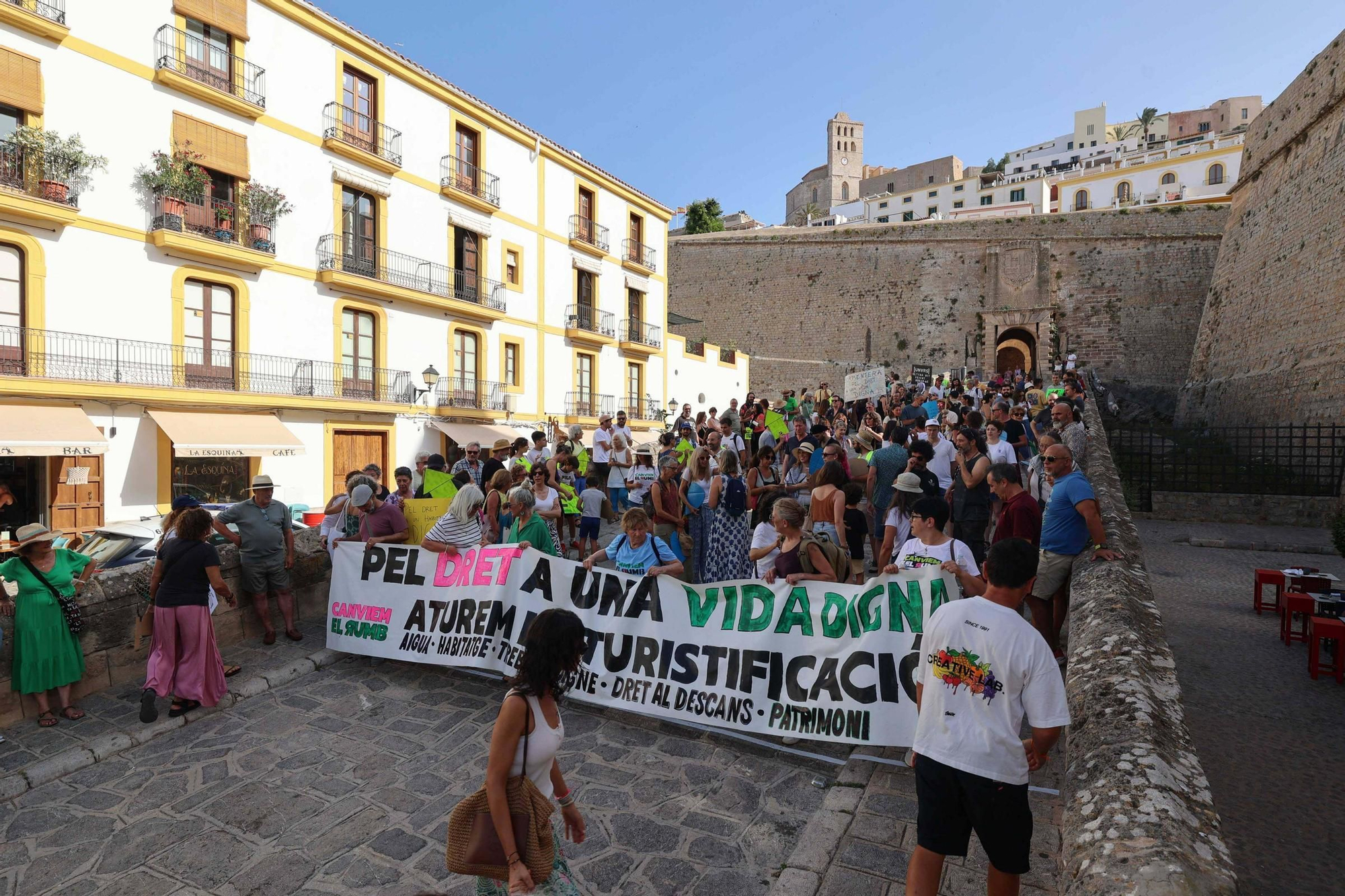 Manifestación contra la masificación turística en Ibiza