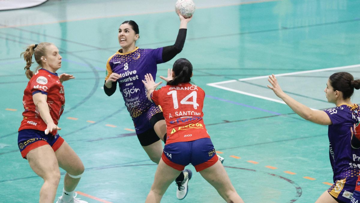 Un momento del partido frente a Porriño