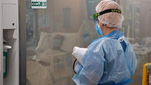 El coronavirus continua baixant a Catalunya, pendent de l’obertura comarcal