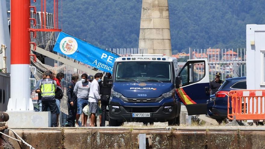Cuatro detenidos y más de 2.000 kilos de droga incautados en un pesquero en Rías Baixas