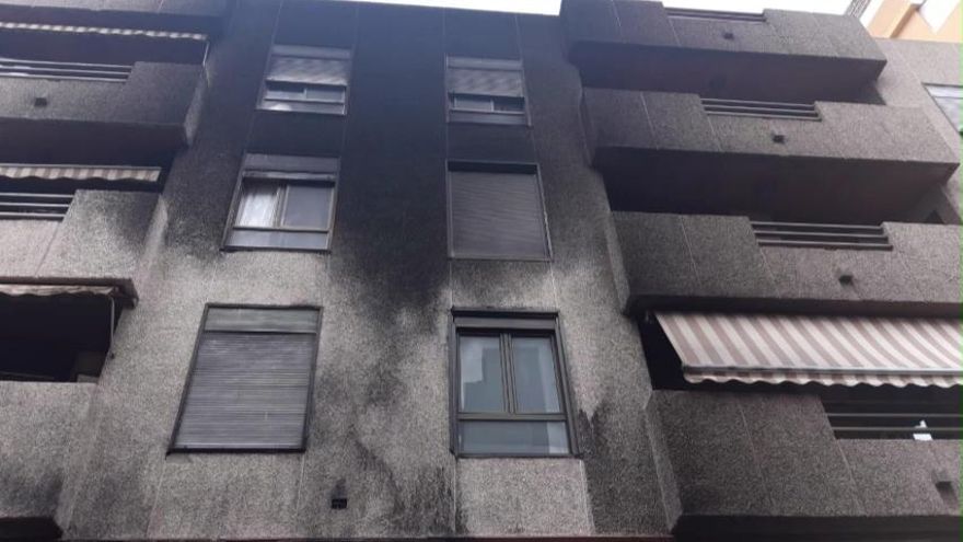 Incendio en un edificio de Tenerife